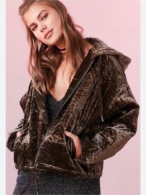 Silence & Noise Anthropologie Plush Quilted Hooded Jacket - olive Velvet